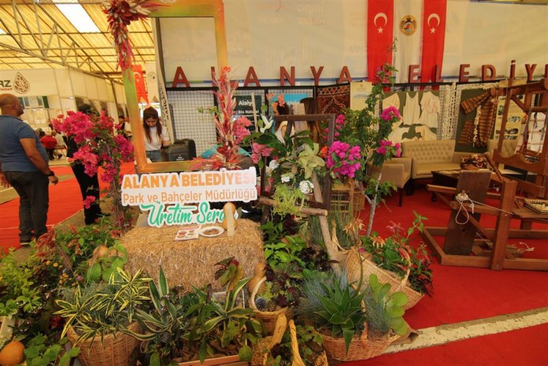 Alanya belediyesi gazipaşa tarım fuarı’nda alanya’nın kültürel miraslarını tanıttı