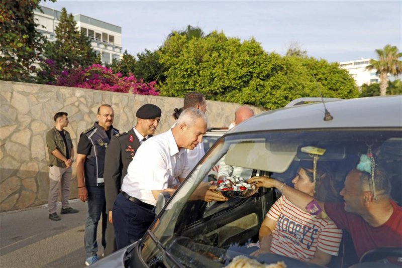 Alanya protokolü misafirleri karşıladı