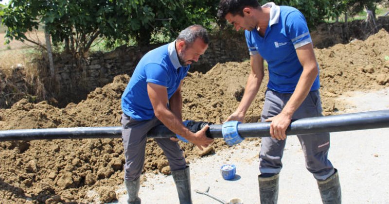 Asat Manavgat Karaöz’de Su Borularını Yeniliyor