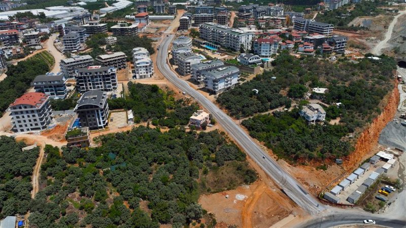 Alanya belediyesi’nden karakocalı’da asfalt atağı