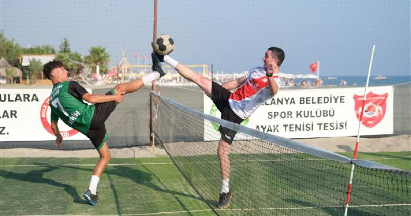 Alanya belediyespor ayak tenisi turnuvası yapıldı