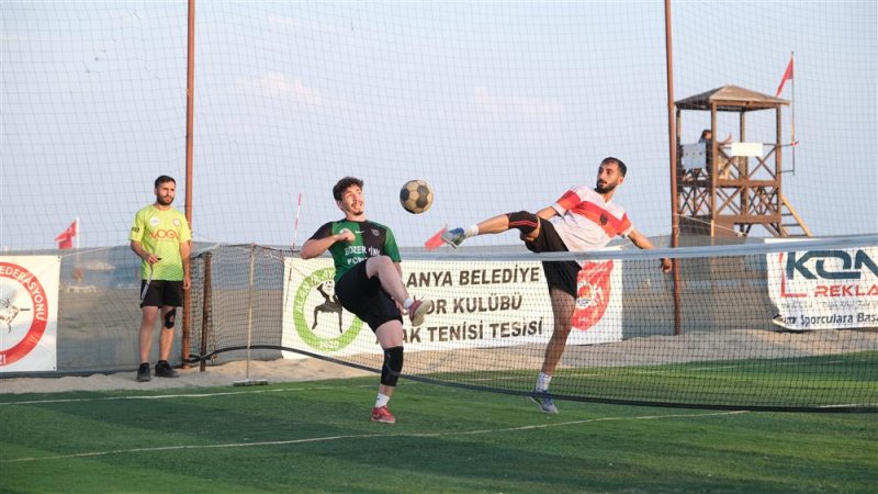 Alanya belediyespor ayak tenisi turnuvası yapıldı