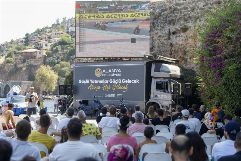 Alanya’dan toprak razgatlıoğlu’na canlı yayınlı destek