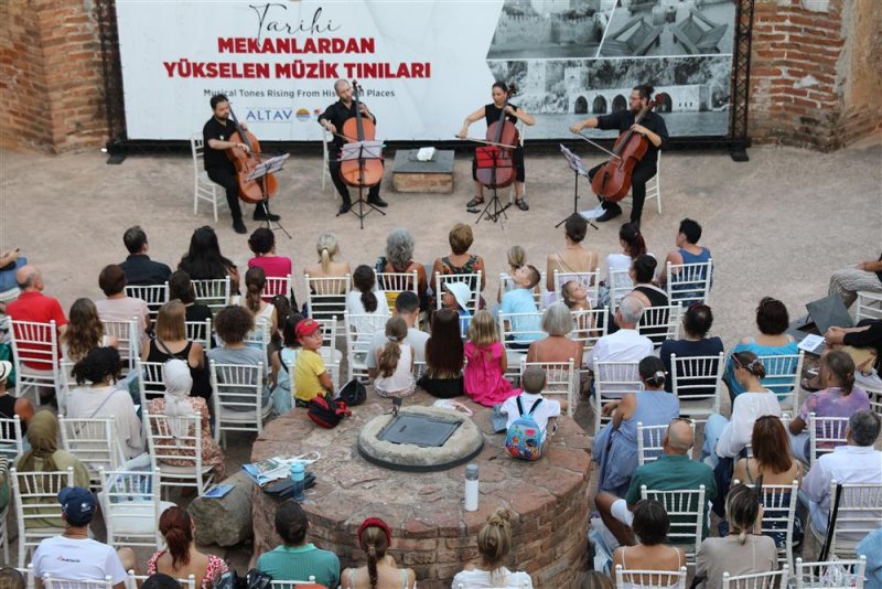 Kızılkule’de klasik müzik esintileri