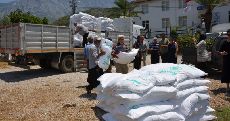 Serik Ve Alanyalı Üreticilere 8 Ton Kaolin Kili Dağıtıldı