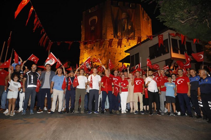 Alanya’da 30 ağustos zafer bayramı coşkusu