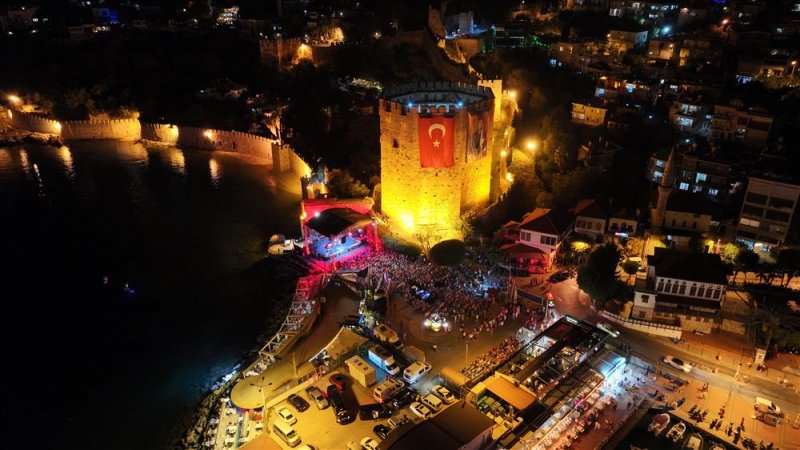 Alanya uluslararası caz festivali başladı