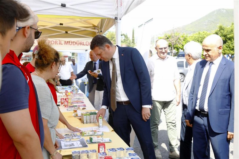 Alanya’ya gelen üniversitelilere sıcak karşılama