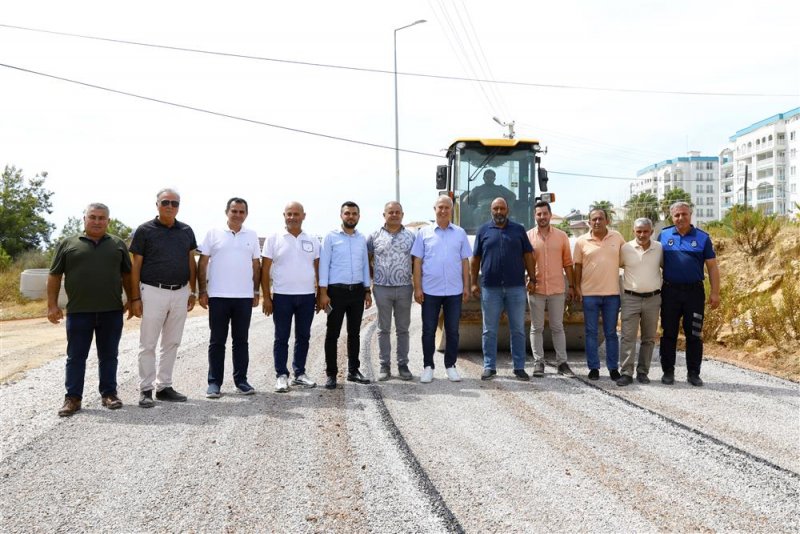 Başkan özçelik batı mahallelerindeki çalışmaları yerinde inceledi