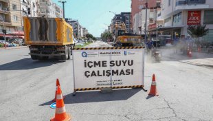 Döşemealtı Yeniköy’de Eskiyen Içme Suyu Hattı Yenileniyor