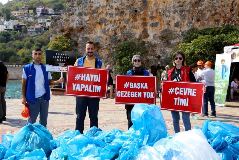 Dünya temizlik günü’nde farkındalık etkinliği