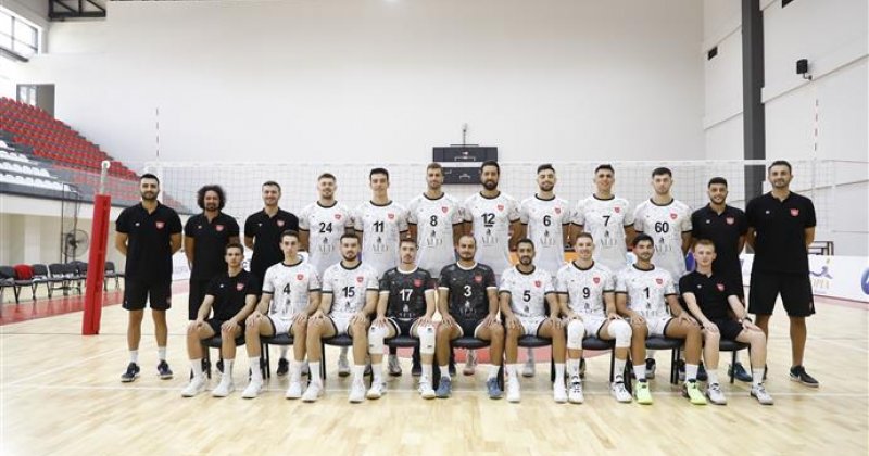 Voleybolun efeleri alanya’da buluşuyor