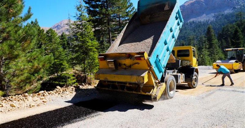 Alanya belediyesi’nden cindi yaylası’na 4 kilometrelik asfalt