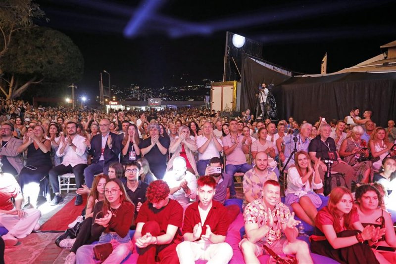 Alanya caz festivali’nin ikinci akşamında selen beytekin ve cecılıa krull rüzgarı esti