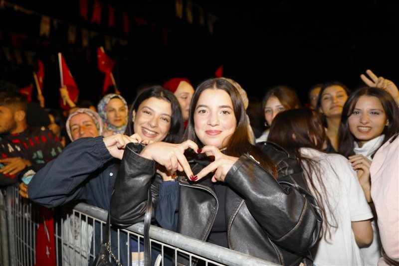 Alanya’da cumhuriyet bayramı coşkusu