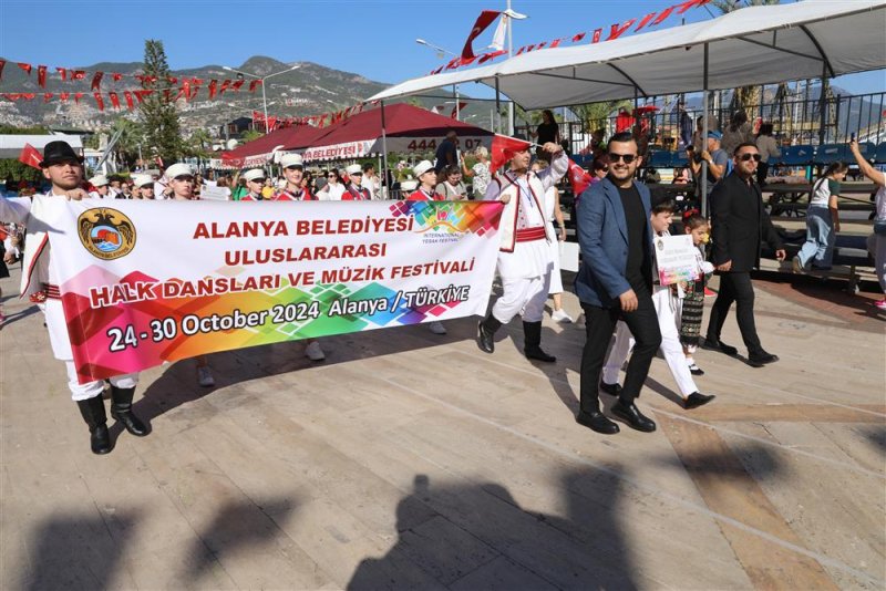 Alanya’da dans ve müzik dolu festival