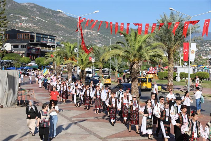 Alanya’da dans ve müzik dolu festival