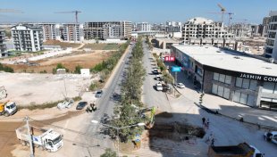 Kardeş Kentler Caddesi'nde Kazalara Neden Olan Kurp Düzeltiliyor