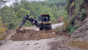 Alanya’da Yol Bakımları Sürüyor