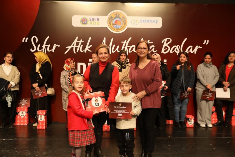 Sıfır atık mutfakta başlar yarışmasında ödüller sahiplerini buldu