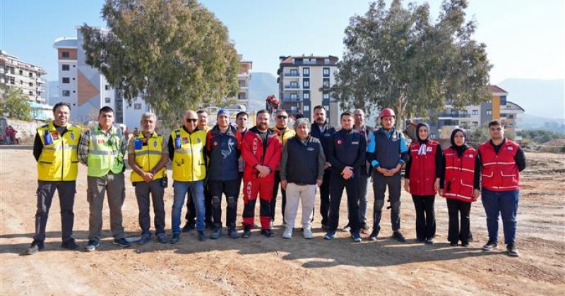 Alanya belediyesi’nden deprem farkındalık tatbikatı