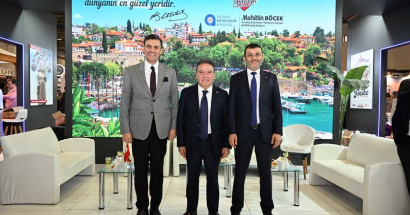 Başkan Böcek, Emitt 2025’Te Antalya’yı Tanıtıyor