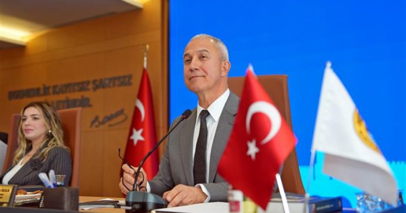 Başkan özçelik’ten, yeni hizmet binasında yeni müjdeler