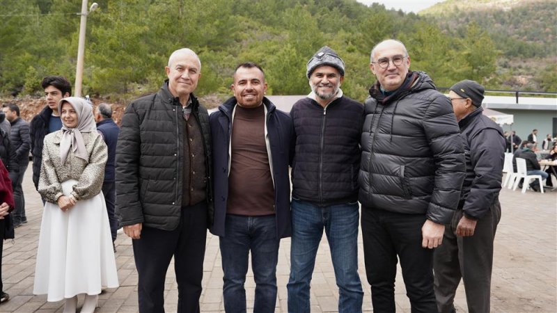 Akçatı’da imece usulüyle yapılan çok amaçlı salon hizmete açıldı